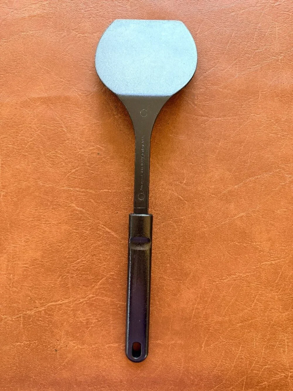 Calphalon Nylon Turner Spatula Flipper 14” Solid Heat Resistant to 400° Black
